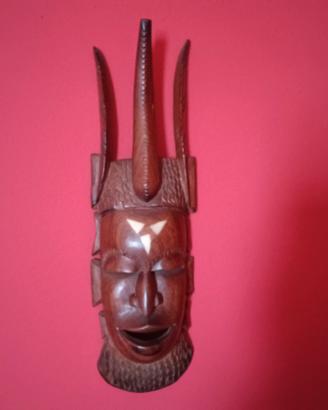 Maschera africana