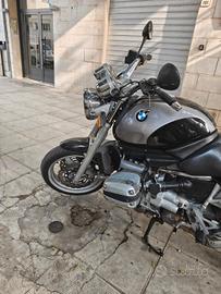 BMW 850R