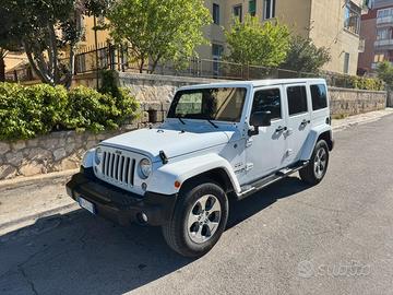 Jeep wrangler jk 2800 crd Sahara diesel