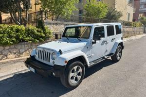 Jeep wrangler jk 2800 crd Sahara diesel