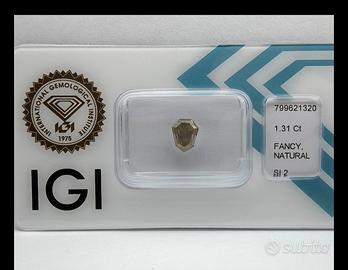 lotto 11 diamanti  naturali certificati 3.10 ct