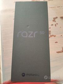 Motorola razr 50