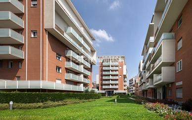 2 LOCALI CON GIARDINO ZONA STAZIONE!