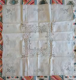 Tovaglia in Lino + 6 Tovaglioli abbinati