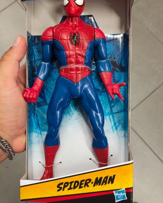 Hasbro Marvel Spider-Man 24 cm Titan Hero