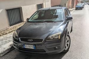 Ford Focus - 1.6 tdci