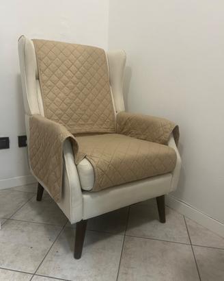 Poltrona beige chiaro