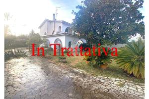 PORZIONE DI BIFAMILIARE A ARDEA