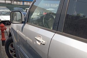Porta anteriore sx MITSUBISHI PAJERO GLS anno 2005