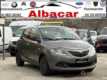 Lancia Ypsilon 1.0 FireFly S&S Hybrid Ecochic Gold