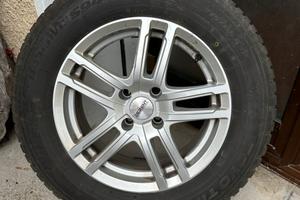 Gomme con cerchi in lega 215/65 r 16