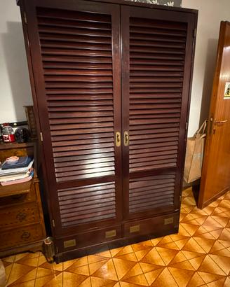 Armadio 2 ante in legno scuro stile marina
