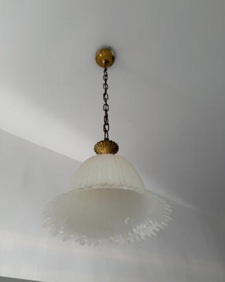 Lampadario antico bianco