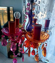 Lampadario a goccia colorato