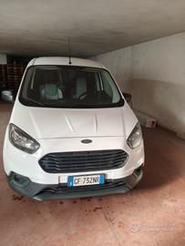 FORD TRANSIT COURIER 1,5 VAN TREND. 