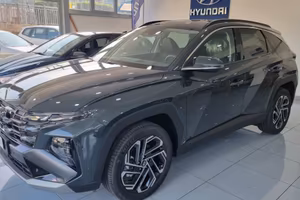 HYUNDAI Tucson 1.6 HEV aut. Business