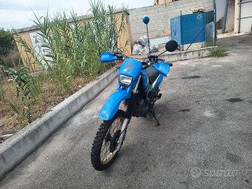 XT 600