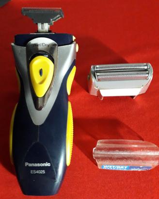 rasoio elettrico a batteria