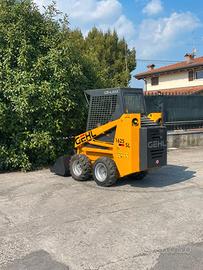 P191 - Mini Pala GEHL SL 1625