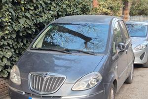 Lancia musa del 2013, Benzina/GP