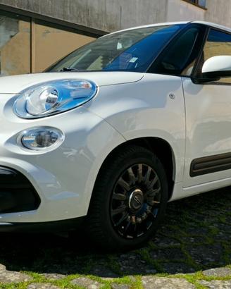 Fiat 500L 1.6 Multijet AUTOCARRO A POSTI