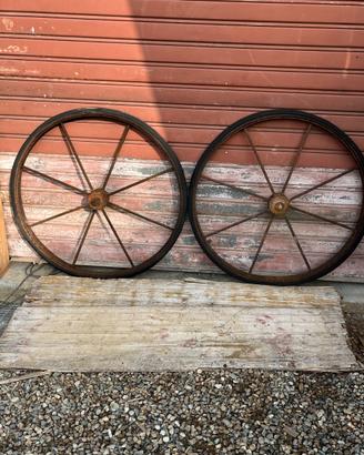 ANTICHE RUOTE IN FERRO DA CARRO VINTAGE