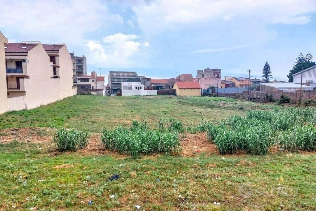 Immobile in asta di 28590 m² a Falcone - Vista 4
