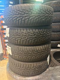 Gomme auto