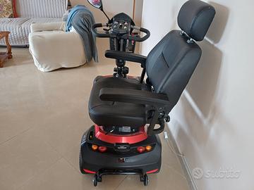 Scooter elettrico per anziani