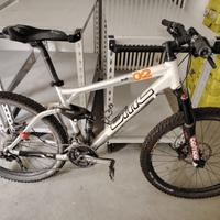 BIKE *BMC TRAILFOX*