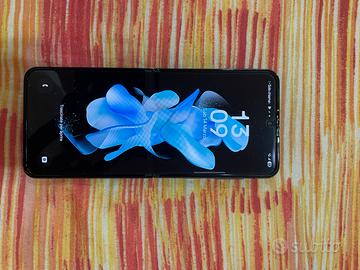 Samsung Z Flip 4