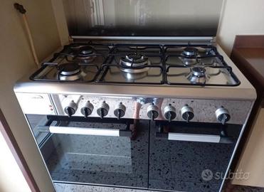Cucina a gas con forno