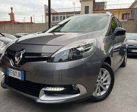 Renault Grand Scenic dCi 8V 110 CV