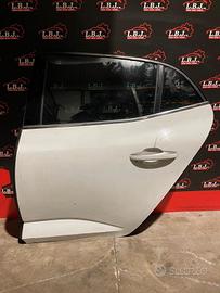 Porta posteriore sinistra Renault Megane berlina