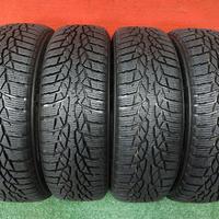 165 60 15 Gomme Invernali 95% Nokian 165 60R15