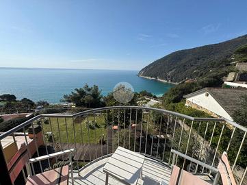 MONOLOCALE A MONEGLIA