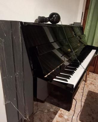 Pianoforte Yamaha B1 con sistema Silent