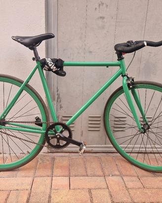 Bicicletta scatto fisso/single speed  6Ku Milan