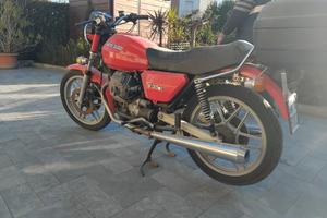 Moto Guzzi V 35 II 