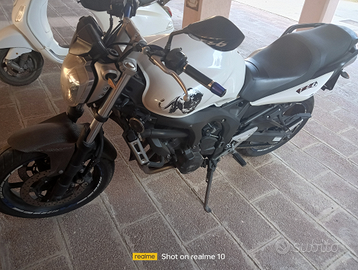 Yamaha FZ6