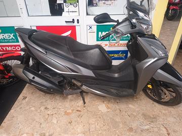 Kymco Agility 300i