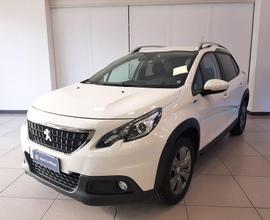 Peugeot 2008 BlueHDi 100 S&S Signature