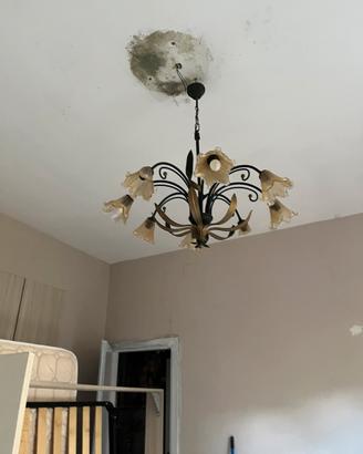 lampadario in ferro battuto