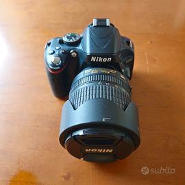 NIKON D5100 + NIKKOR 18-105mm VR