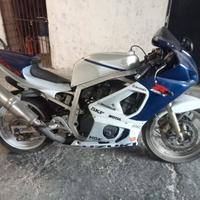 Suzuki GSX R 750 - 1985