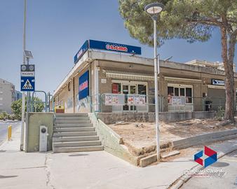 Supermercato avviato