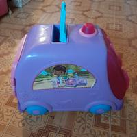 Clinica mobile della Dottoressa Peluches