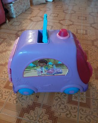 Clinica mobile della Dottoressa Peluches