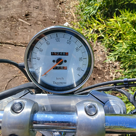 Moto triumph