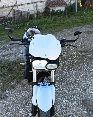 BMW f800r 